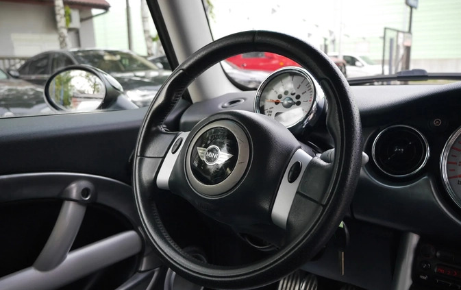 MINI Cooper S cena 15950 przebieg: 230463, rok produkcji 2003 z Przecław małe 529